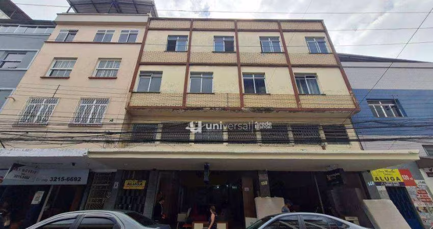 Apartamento com 2 quartos para alugar, 64 m² por R$900,00/mês - Centro - Juiz de Fora/MG