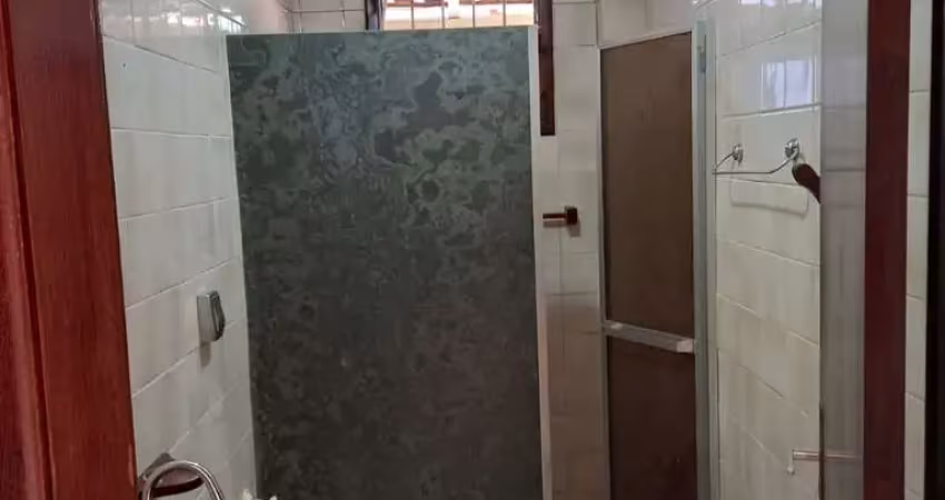 Casa para venda em macaé, visconde de araujo, 2 dormitórios, 2 banheiros, 1 vaga