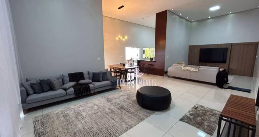 Casa com 3 quartos à venda no Bairro Cidade Jardim - Uberlândia/MG
