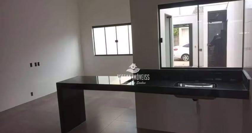 Casa com 2 quartos à venda no Bairro Jardim Ipanema - Uberlândia/MG