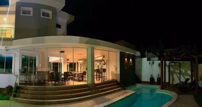 Casa com 5 quartos à venda no Bairro Jardim Karaíba - Uberlândia/MG