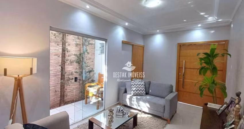 Casa com 3 quartos à venda, bairro Pacaembu - Uberlândia/MG