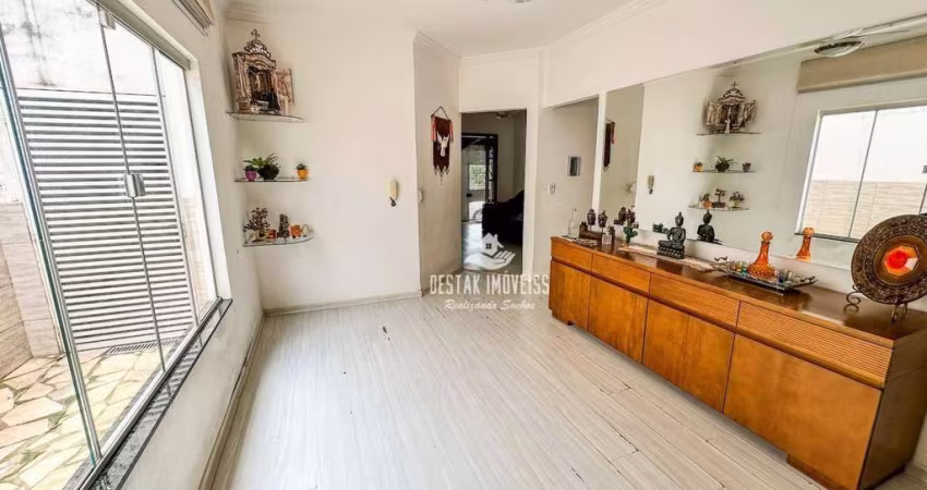 Casa com 3 quartos à venda no Bairro Pampulha - Uberlândia/MG