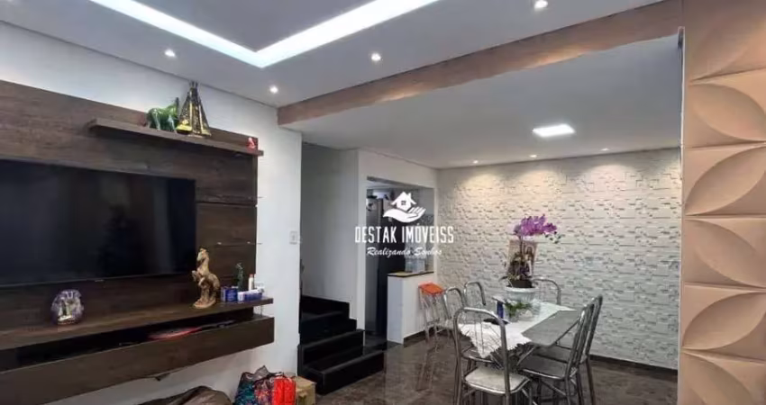 Sobrado com 3 quartos à venda no Bairro Jardim Patrícia - Uberlândia/MG