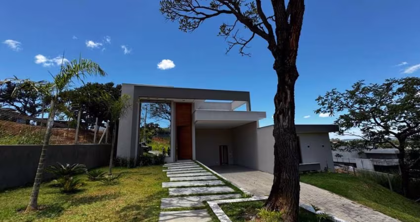 Excelente Casa em condomínio!