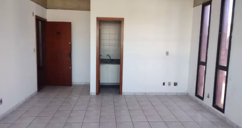 Sala/conjunto para aluguel possui 32 metros quadrados com 1 quarto