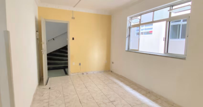 Aluga-se apartamento de 2 quartos na Vila Belmiro em Santos