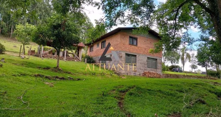 Refúgio perfeito para sua família nesta encantadora chácara de 9 hectares