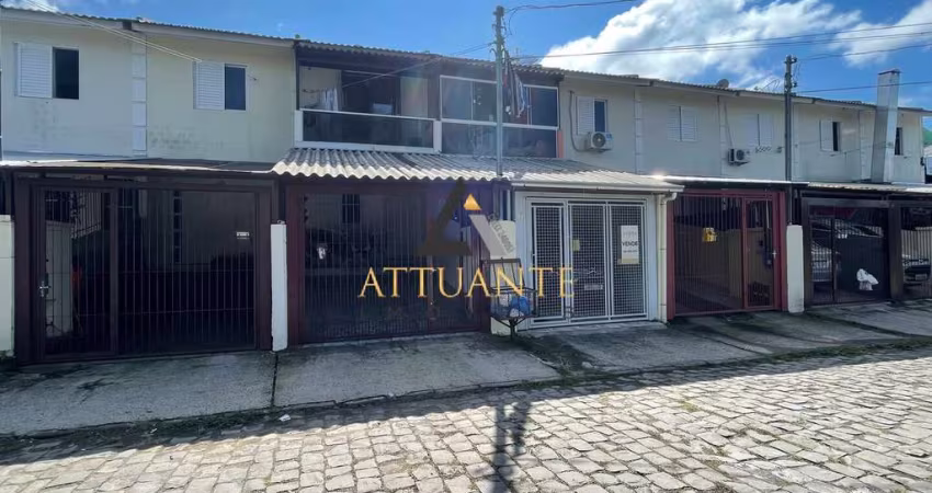 Excelente sobrado com entrada individual no  Bairro de Ana Rech