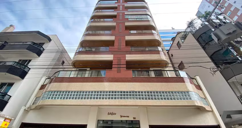 Apartamento de 2 dormitórios em 24 vezes para pagar! em meia praia