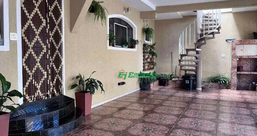 Casa com 3 dormitórios à venda, 250 m² por R$ 650.000,00 - Jardim São Domingos - Guarulhos/SP