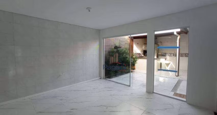 Casa com 3 dormitórios à venda, 70 m² por R$ 400.000,00 - São Sebastião - Palhoça/SC