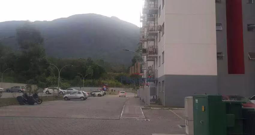 Apartamento com 2 dormitórios à venda, 50 m² por R$ 260.000,00 - Praia de Fora - Palhoça/SC