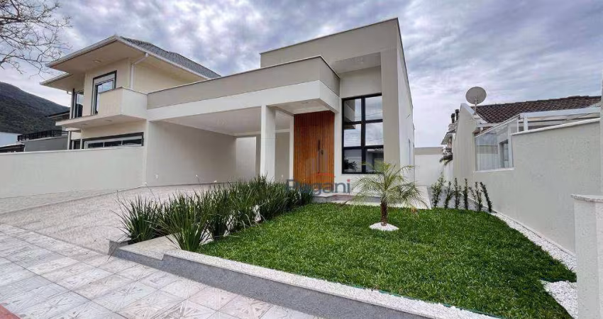 Casa com 3 dormitórios à venda, 137 m² por R$ 990.000,00 - Praia de Fora - Palhoça/SC