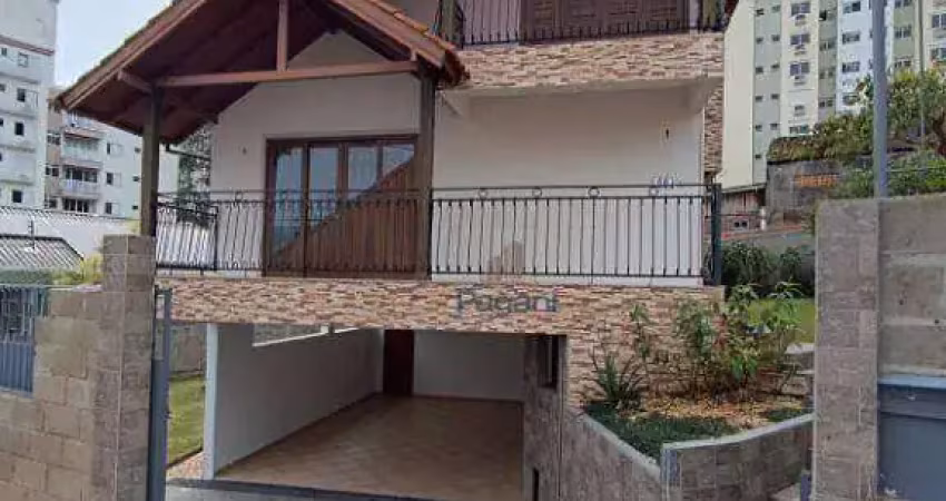 Casa com 4 dormitórios à venda, 192 m² por r$ 2.000.000,00 - itacorubi - florianópolis/sc