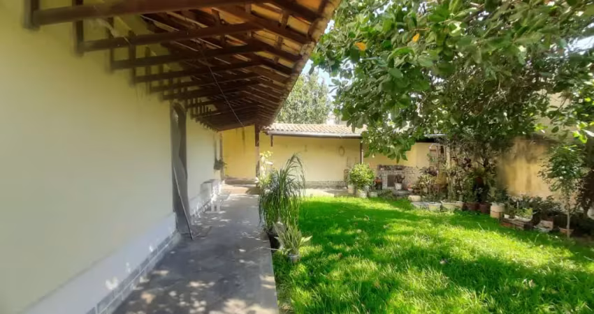 Baixou pra vender - excelente casa em santíssimo - ótima localização