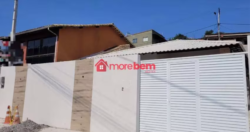 Casa à venda três quartos r$ 500.000,00 no condomínio cruzeiro em são pedro da aldeia rj
