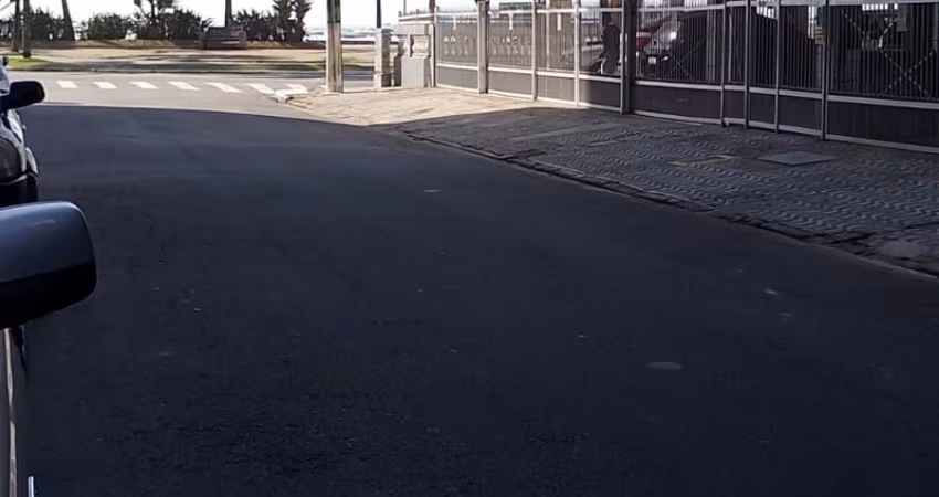 KITNET A 50 METROS DA PRAIA - OPORTUNIDADE ABAIXO DA AVALIAÇÃO