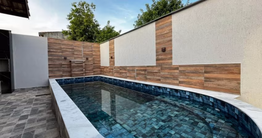 LINDA CASA NA PRAIA LADO PRAIA COM PISCINA E CHURRASQUEIRA