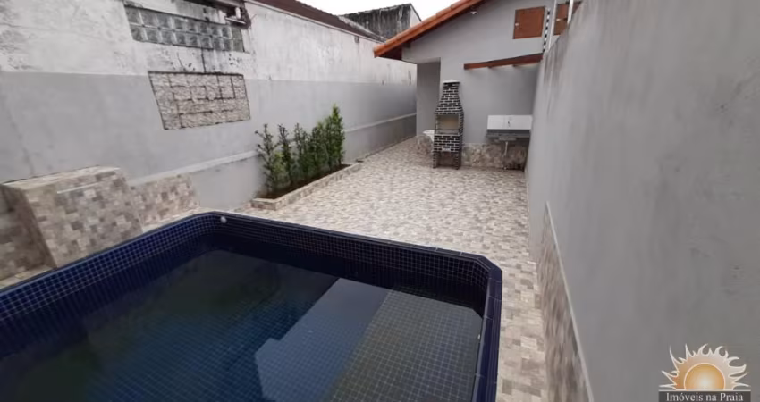 LINDA CASA NA PRAIA LADO PRAIA COM PISCINA E CHURRASQUEIRA