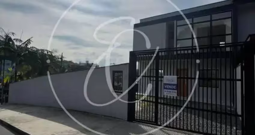 Sobrado Geminado Novo à Venda  Bairro Anita Garibaldi, Joinville/SC &amp;#127969;&amp;#10024;