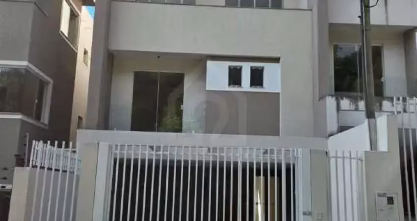 SOBRADO A VENDA NO JARDIM ALPHAVILLE