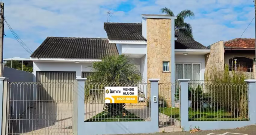 Casa com 3 quartos à venda na Avenida Bonifácio Vilela, Jardim Carvalho, Ponta Grossa