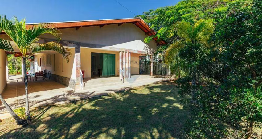 Vende Casas em Jundiaí -SP - 2 casas em terreno de 2200m2,  700 m² de área construída