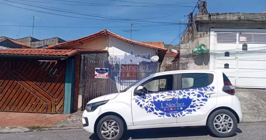 Casa para Locação em Itaquaquecetuba, Vila Ferreira, 2 dormitórios, 1 banheiro, 2 vagas