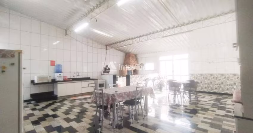 Casa 2 dormitórios, 2 banheiros, para venda, no Parque Planalto, em Santa Bárbara d'Oeste, SP