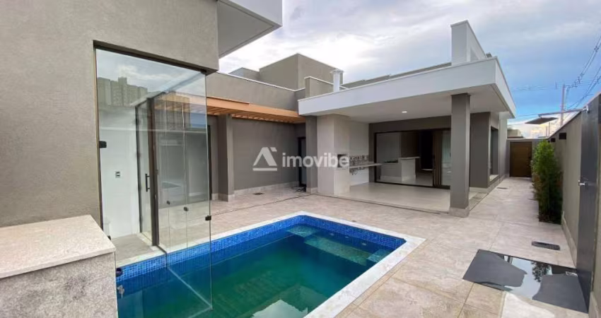 Casa com 03 dormitórios sendo 02 suítes e 185m² no condomínio Solar das Esmeraldas em Nova Odessa - SP.