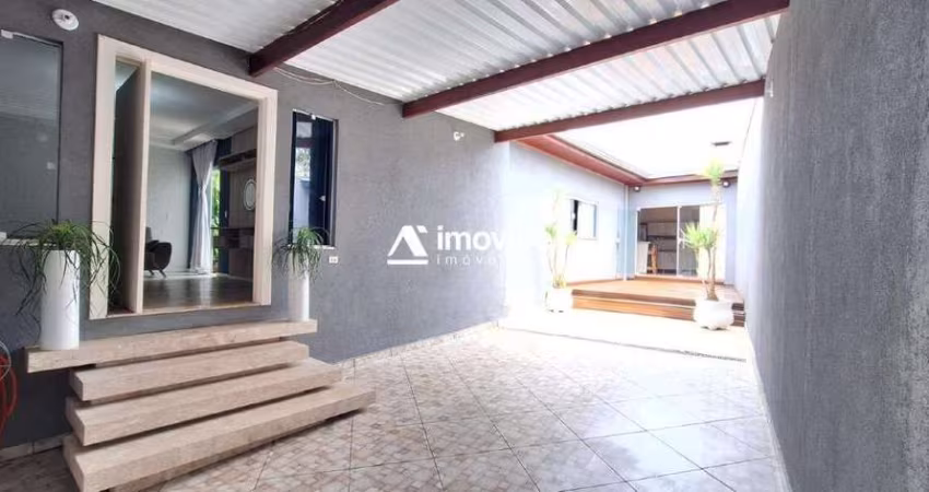 Casa à venda com 02 dormitórios, no bairro Vila Pires em Santa Bárbara d'Oeste/SP.