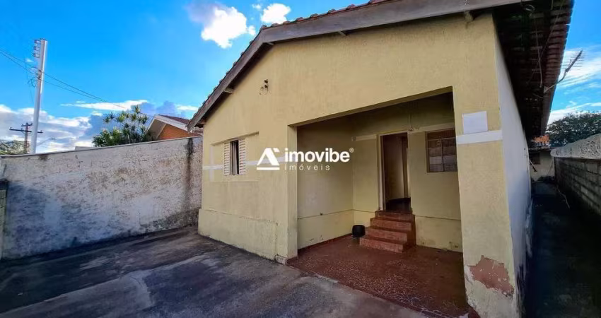 Casa à venda com 02 quartos e edícula, no Cidade Jardim em Americana–SP