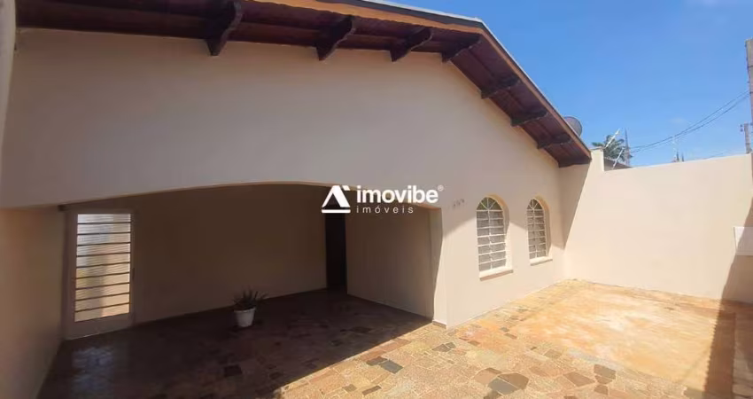 Casa 3 quartos sendo uma suíte Quintal, Vila Garrido - Santa Bárbara D´oeste - SP