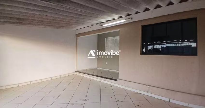 Casa com 2 Dormitórios, 1 Cozinha, 1 Banheiro, 2 Vagas e Área de Serviço Cobertas – Americana/SP