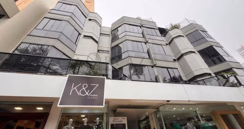 BELO APARTAMENTO DISPONÍVEL PARA ALUGAR NO CENTRO