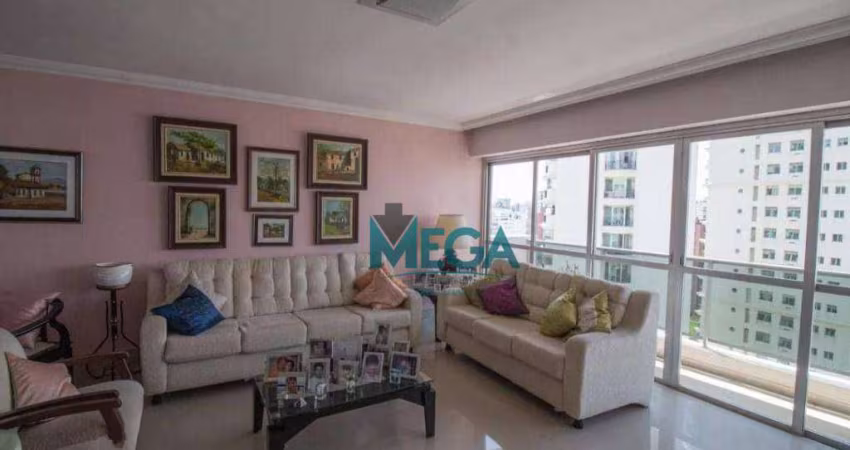 Lindo e amplo apartamento no Campo Belo com 4 dormitórios, 2 vagas à venda. Aproveite !