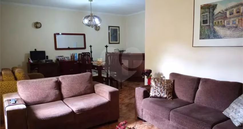 Casa com 5 quartos à venda na Rua Laurindo Sbampato, Vila Guilherme, São Paulo