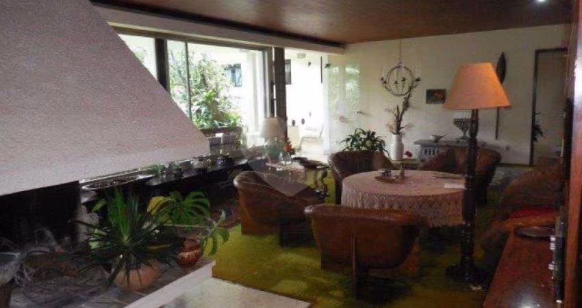Casa de alto padrão no Horto  5.500 m²