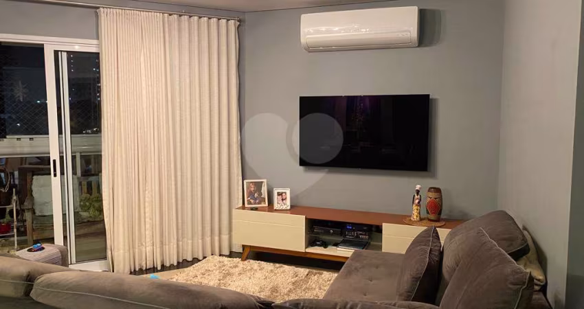 Apartamento-São Paulo-SANTANA | Ref.: REO175983