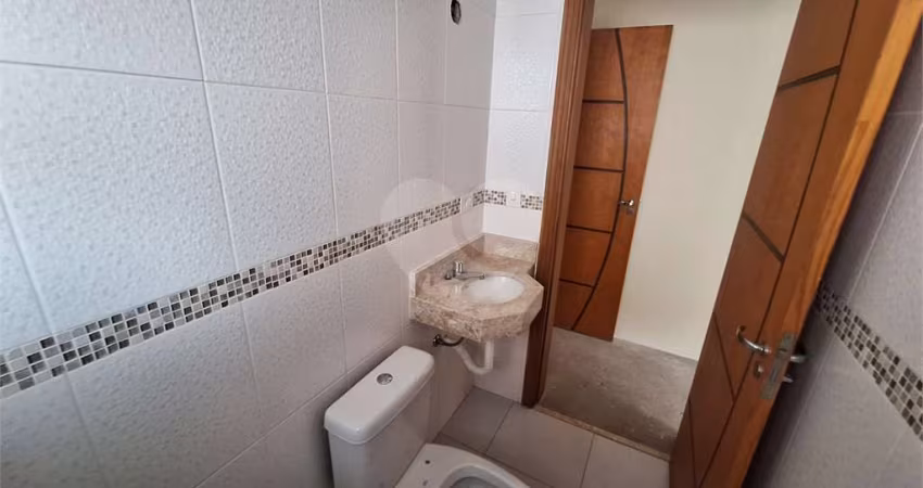 SOBRADO 3 DORMS (1 SUÍTE) E 6 VAGAS DE GARAGEM 225m² NA VILA NOVA MAZZEI