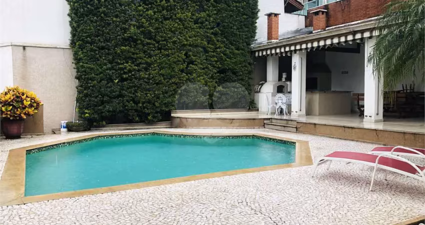 Casa com 3 quartos à venda na Rua Domingos Muniz, Jardim Virgínia Bianca, São Paulo
