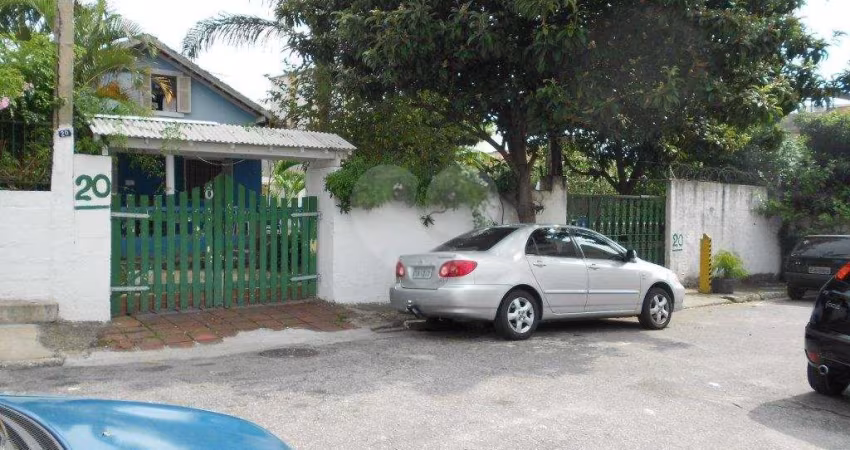 CASA TÉRREA A VENDA COM 4 MORADIAS NA V. GUSTAVO - 8 DORMS (3 SUÍTES) E 10 VAGAS - TERRENO: 20x45