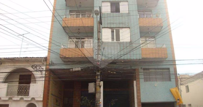 Prédio comercial ou residencial em Santana