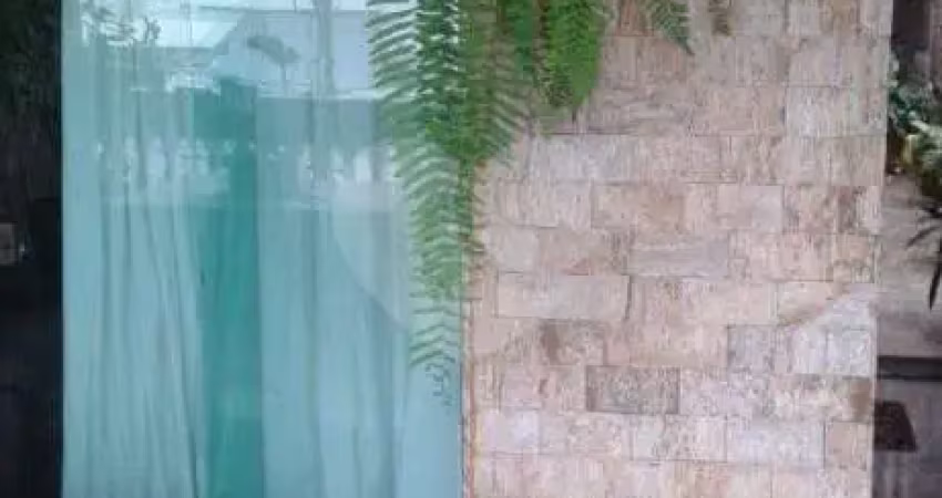 Casa com 3 quartos à venda na Apuaé-mirim, Vila Paiva, São Paulo