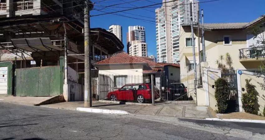 Terreno à venda na Rua Dona Martinha, Santana, São Paulo