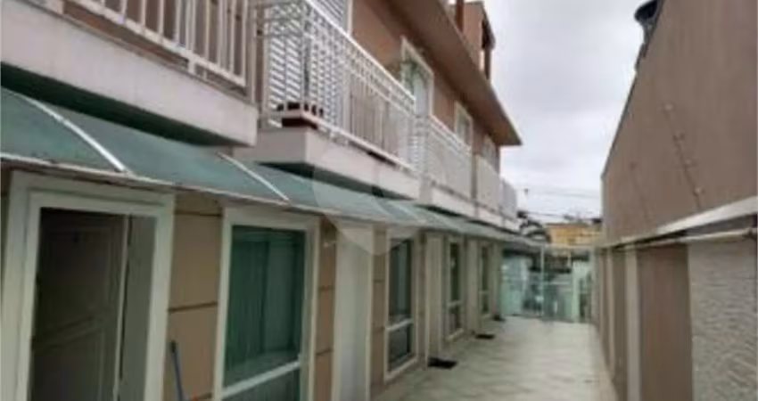 Casa em condomínio fechado com 3 quartos à venda na Rua Diogo Cabrera, Casa Verde, São Paulo