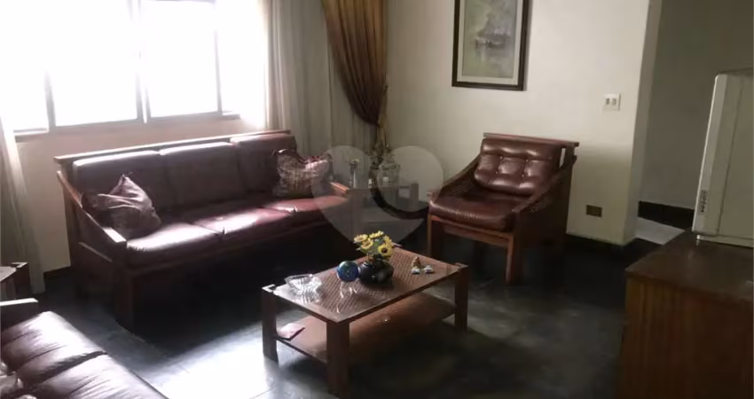 Casa com 3 quartos à venda na Rua José Vicente, Tremembé, São Paulo