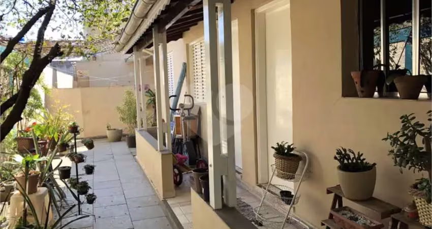 Casa com 3 quartos à venda na Rua Ulisses Esteves Costa, Santana, São Paulo