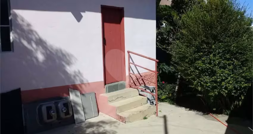Terreno à venda na Rua Catileias, Tremembé, São Paulo